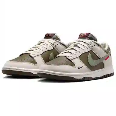 Nike Dunk Low "Year Of The Snake"