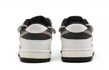 Nike Dunk Low Caramel Sweet