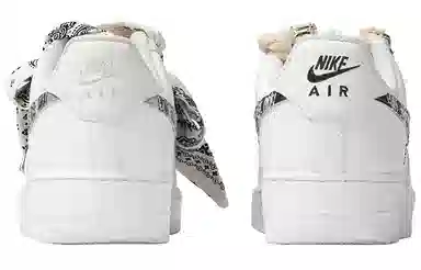 Nike Air Force 1 '07