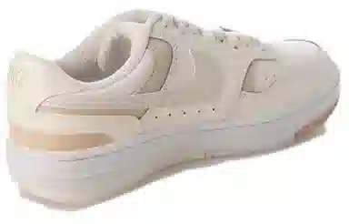 Nike Gamma Force Beige