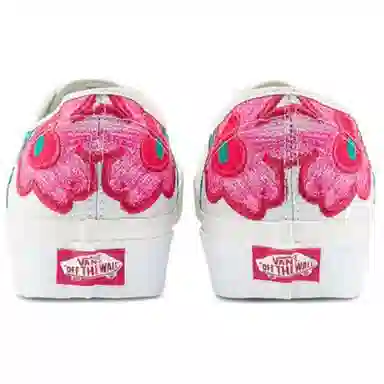 The Museum Visitor x Vans Authentic