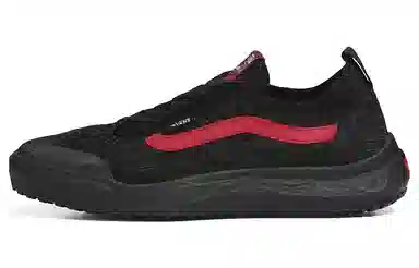 Vans UltraRange Vr3 Black Red