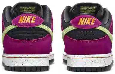 Nike Dunk SB Pro "Red Plum"