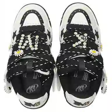 MEDM x KAALIXTO METAIDAISY