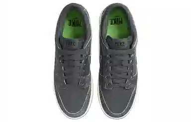 Nike Dunk Low PRM "Halloween"