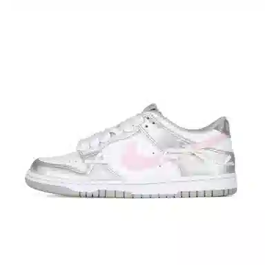 Nike Dunk Low "Ballet Girl 2.0"