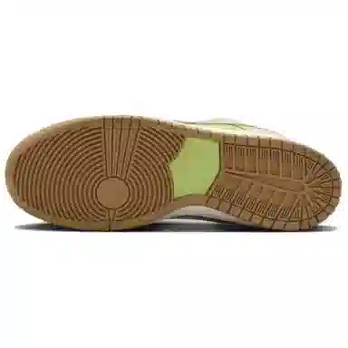 Nike SB Dunk Low "Dinner Plate"