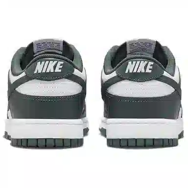 Nike Dunk Low "Vintage Green"