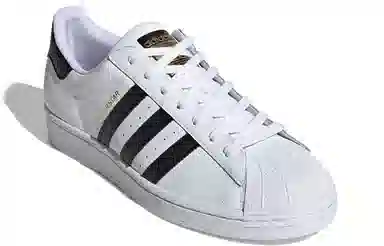 adidas Superstar
