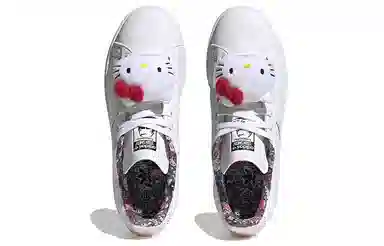 adidas Stan Smith x Hello Kitty