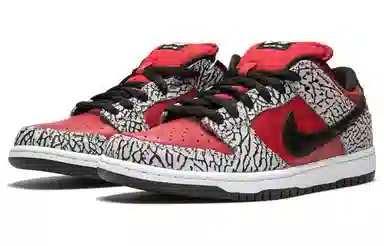 Supreme x Nike Dunk SB NYC Low Red Cement