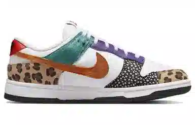 Nike Dunk Low SE "Patchwork"