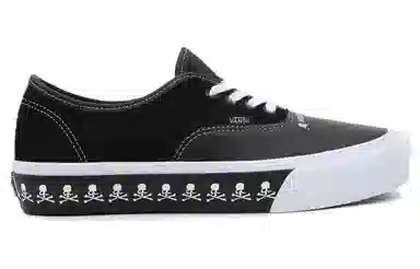 MASTERMIND WORLD x Vans Authentic Black