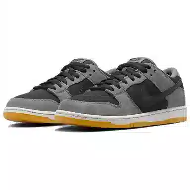 Nike SB Dunk Low "Dark Smoke Grey"