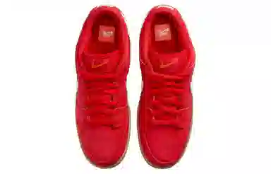 Nike Dunk SB "University Red"