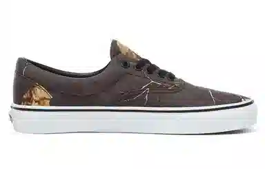Realtree Xtra x Vans Era