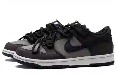 Nike Dunk "Dark Roast"