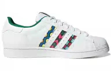 adidas Superstar