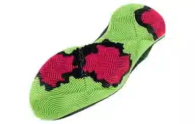 Under Armour Spawn 4