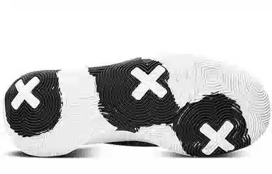 Under Armour Spawn 3