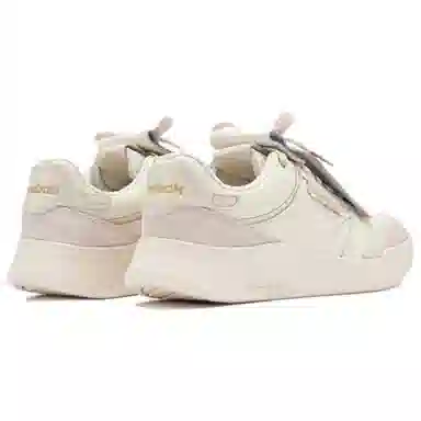 Reebok Club C Legacy Beige