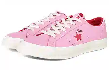 Hello Kitty x Converse One Star