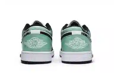 Jordan Air Jordan 1 Low 811