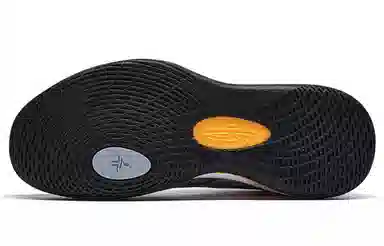 特步 林书豪一代 实战篮球鞋 黑黄