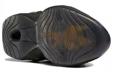 Reebok Question Mid Black Gold