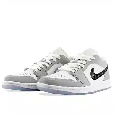 Jordan Air Jordan 1 Low "Wolf Grey"