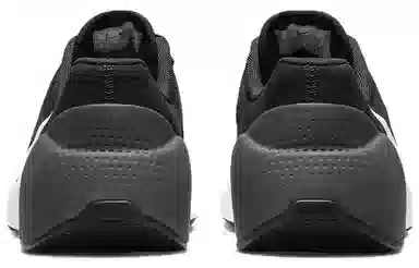 Nike Air Zoom TR 1