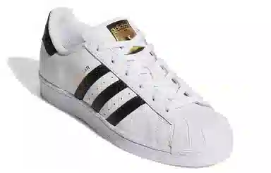 adidas Superstar