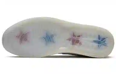 Trophy Room x Air Jordan 1 High Retro OG Freeze Out