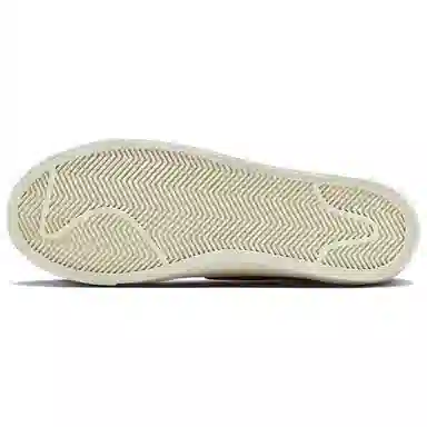 Nike Blazer Low '77 Red White