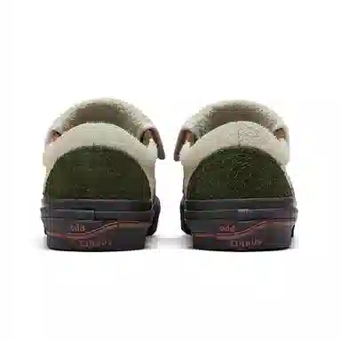 FEVER DOG x oddCIRKUS Astley Pro