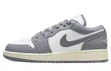 Jordan Air Jordan 1 Low GS Grey Pink