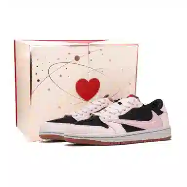 Travis Scott x Air Jordan 1 Low