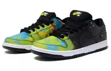 Civilist Berlin x Nike Dunk SB Thermography Low
