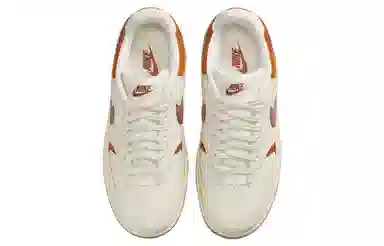 Nike Gamma Force Low Beige Red