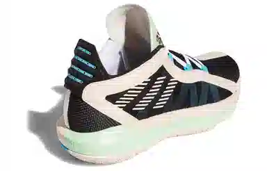 adidas Dame 6