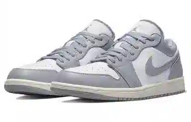 Jordan Air Jordan 1 Stealth White