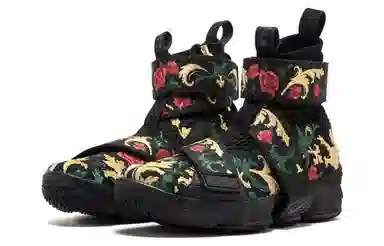 KITH x Nike Lebron 15 Lifestyle Kings Crown