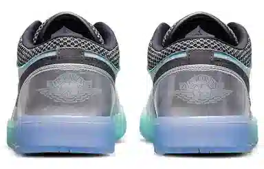 Jordan Air Jordan 1 Low SE "Toggle Silver"