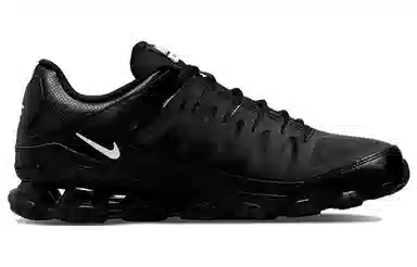 Nike Reax 8 TR Black White