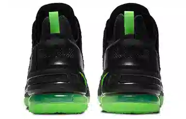 Nike LeBron 18 Dunkman