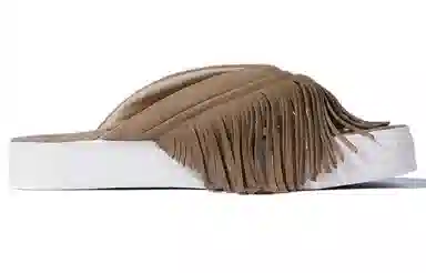 xVESSEL Tassel Toe Slides