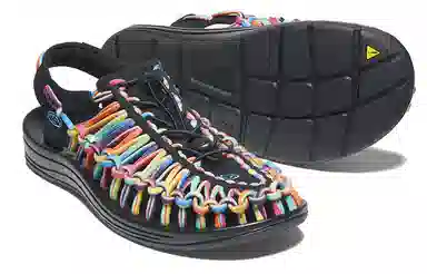 KEEN UNEEK Black Tie-Dye