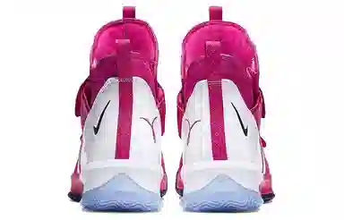 Nike Zoom Soldier 13