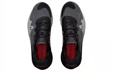 Under Armour Spawn 4