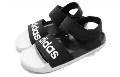 adidas Adilette
